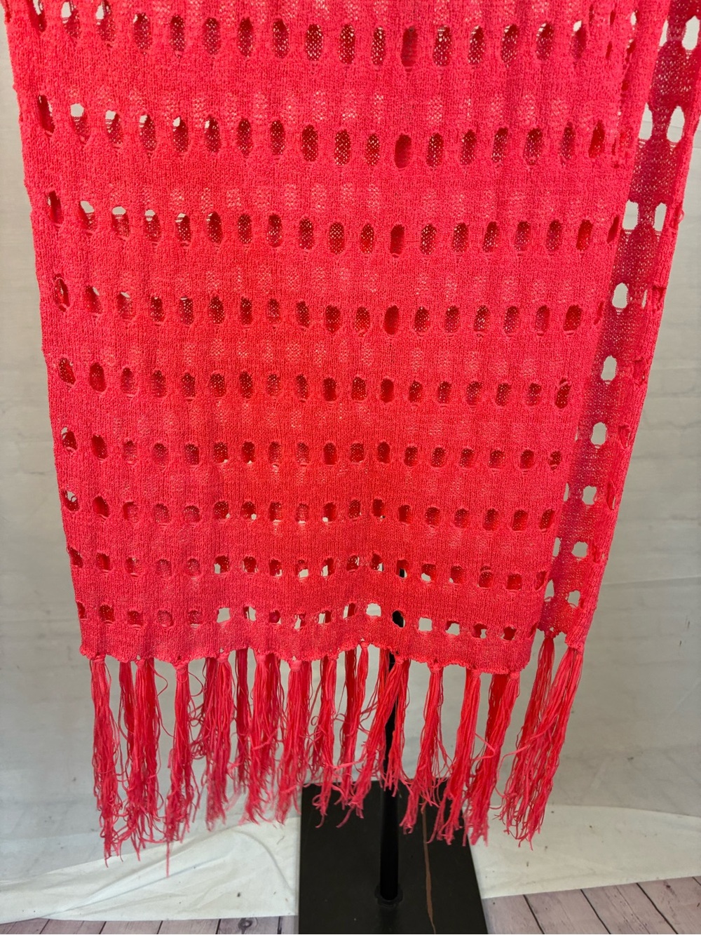 NWOT Lulu's Summer Stunner Hot Pink Crochet Swim Cover-Up Maxi Skirt S - Picture 5 of 7